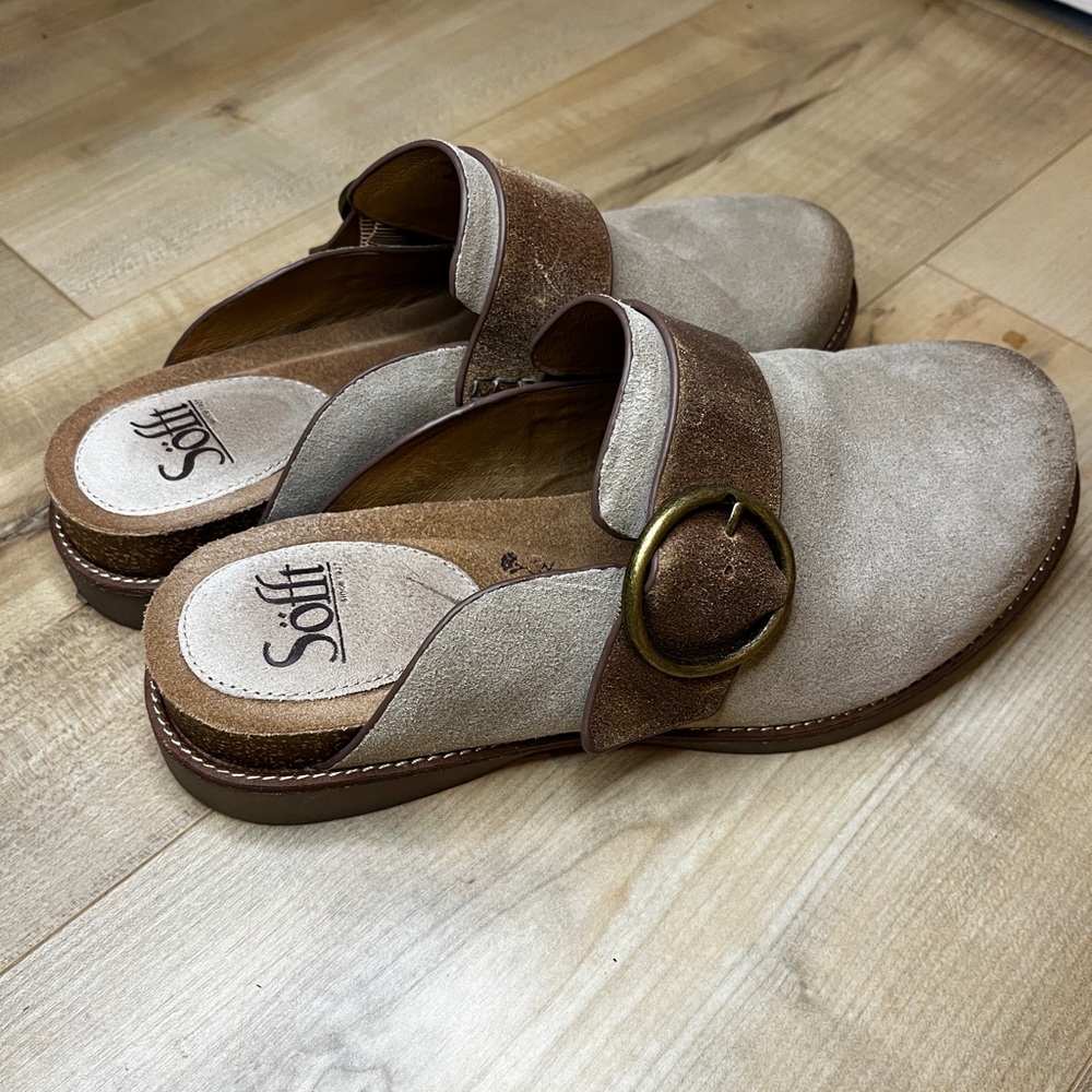 Sofft Women's Beige Suede Slip-On Shoes